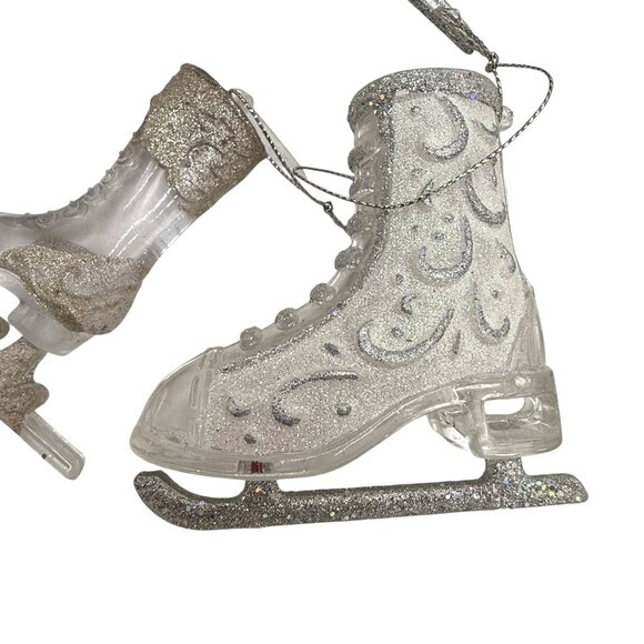 15 Vintage Ice Skates Skating Skater Ornaments Mixed Lot Blown Glass Plastic - Picture 13 of 15